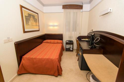 Habitación Individual del hotel San Antonio. Foto 1