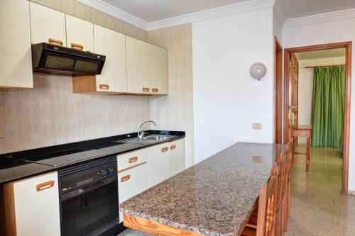 Apartamento - Planta baja del hotel Isabel. Foto 2