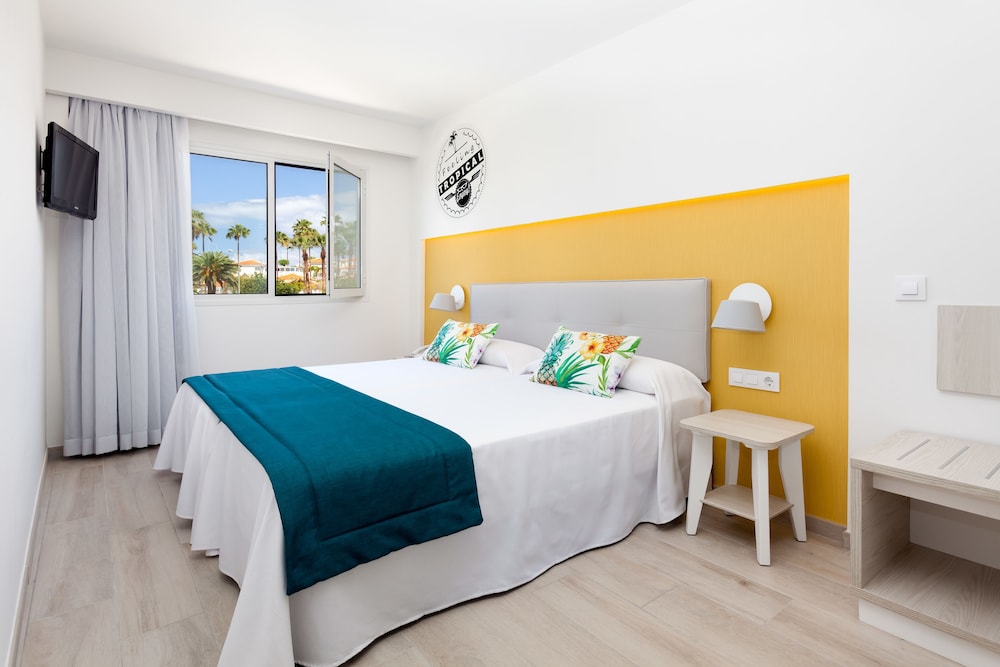 Suite familiar, 2 habitaciones del hotel Tropical Park