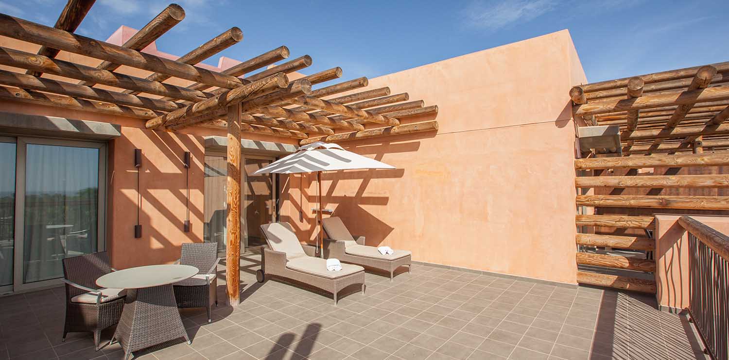 Senior Suite - Unique by Lopesan del hotel Lopesan Baobab Resort. Foto 1