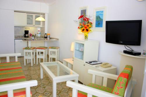 Economy One-Bedroom Apartment del hotel Apartments Maritim Playa - Adults Only. Foto 3