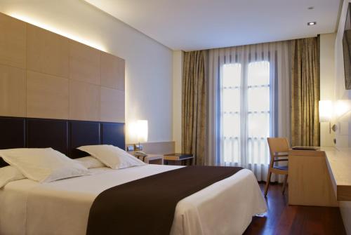 Habitación Doble - 1 o 2 camas del hotel Mozart. Foto 9