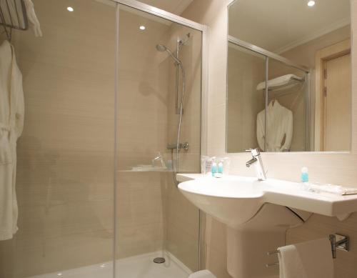 Habitación Individual del hotel Mozart. Foto 3