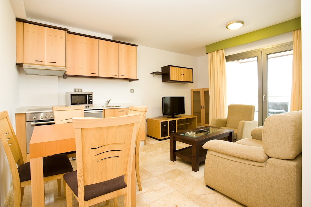 Apartamento superior, vistas al mar del hotel LIVVO Corralejo Beach. Foto 4