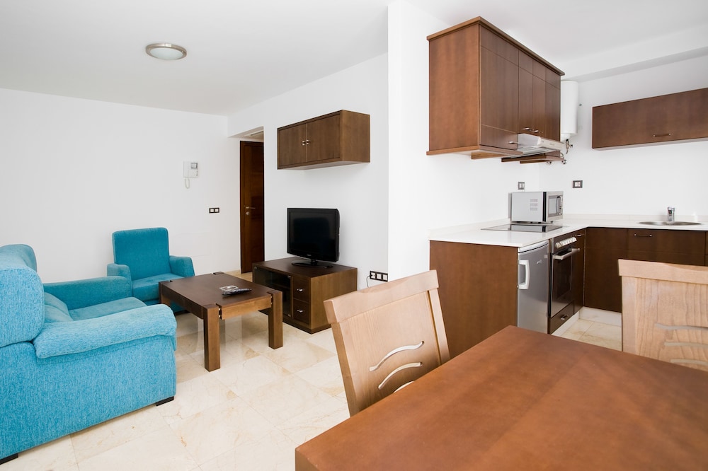 Apartamento superior, vistas al mar del hotel LIVVO Corralejo Beach. Foto 7