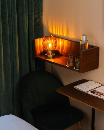 Chambre single classique del hotel Artemisia Montmartre. Foto 12