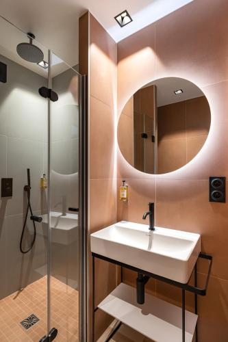 Habitación Doble con balcón del hotel O.lysée