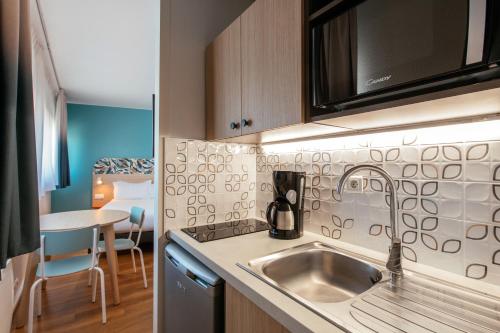 Estudio Con Cocina 1 Cama doble del hotel Adagio Access Paris La Villette. Foto 4