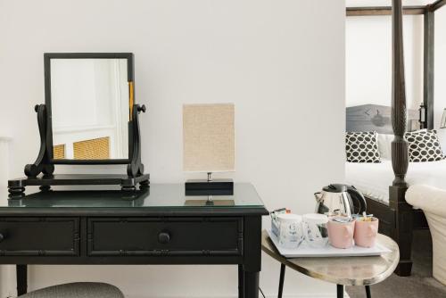 Suite Junior del hotel The Abbey Notting Hill. Foto 5