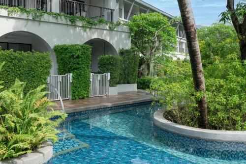 Premium Poolside Room del hotel Meliá Koh Samui. Foto 3