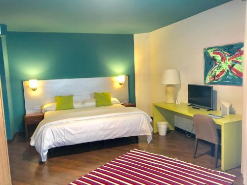 Habitación Doble Superior - 1 o 2 camas del hotel Ritual Torremolinos - Adults Only. Foto 2