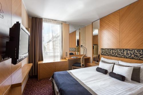 Habitación Doble Estándar del hotel Marmara Budapest. Foto 5
