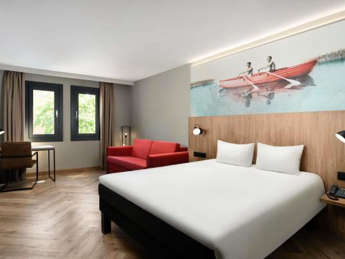 Habitación Doble Superior con sofá del hotel Ibis Budapest Heroes Square