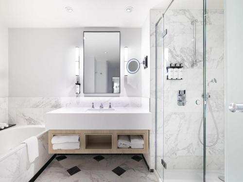 Apartamento del hotel Sofitel Brussels Europe. Foto 5