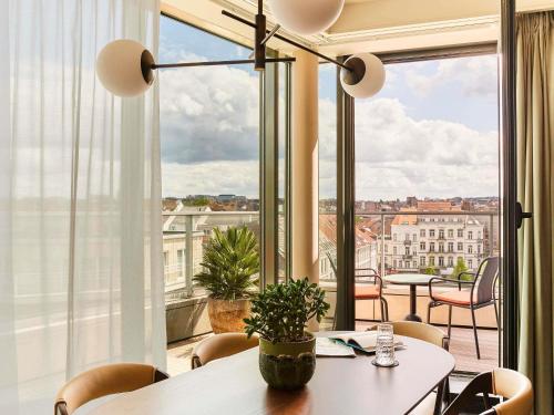 Suite Executive del hotel Sofitel Brussels Europe. Foto 5