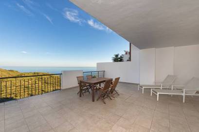 Apartamento Vista Parcial Mar 2 habitaciones del hotel Olée Nerja Holiday Rentals By Fuerte Group. Foto 1