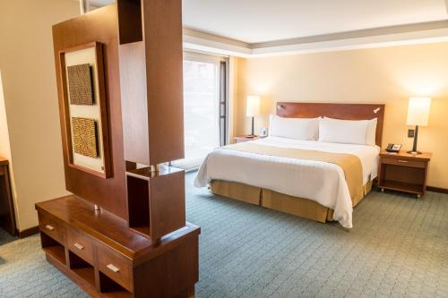 Suite Junior del hotel Ghl Capital. Foto 3