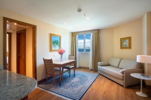 Suite Principal del hotel Windsor Barra. Foto 1