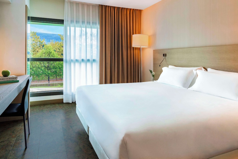 Habitación estándar del hotel Nh Gijón. Foto 4
