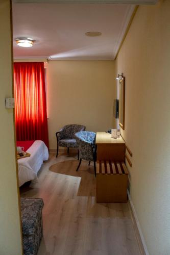 Habitación Doble del hotel Helmántico. Foto 1