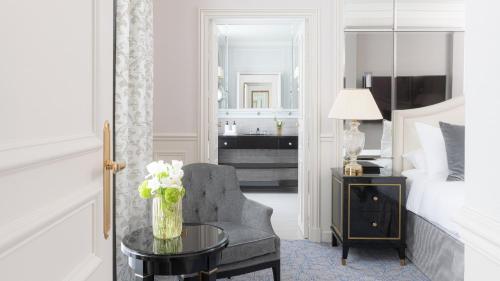 Suite de 1 dormitorio del hotel InterContinental Paris le Grand by IHG. Foto 2
