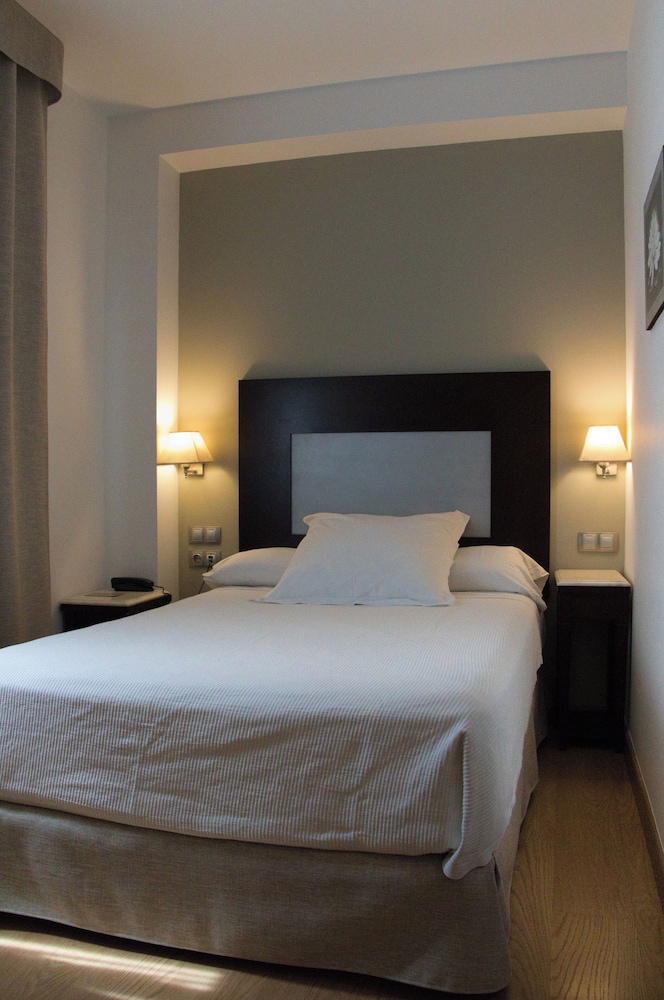 Habitación Individual Estándar del hotel Las Bovedas. Foto 3