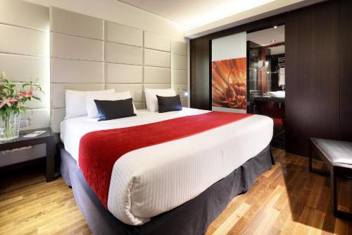 Suite del hotel Eurostars Grand Central. Foto 2