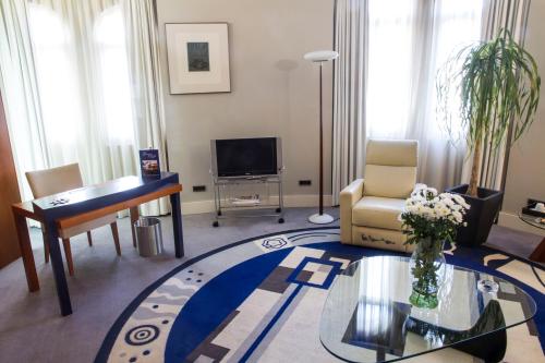Suite Presidencial del hotel Gran Albacete. Foto 16