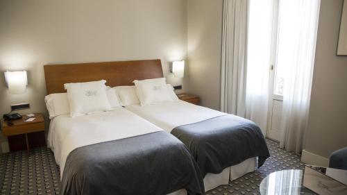 Habitación Doble - 1 o 2 camas del hotel Gran Albacete. Foto 9