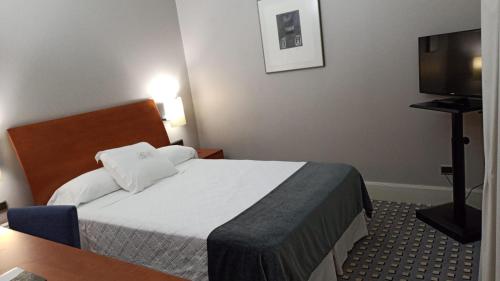 Standard Double Room, 1.35m Bed del hotel Gran Albacete