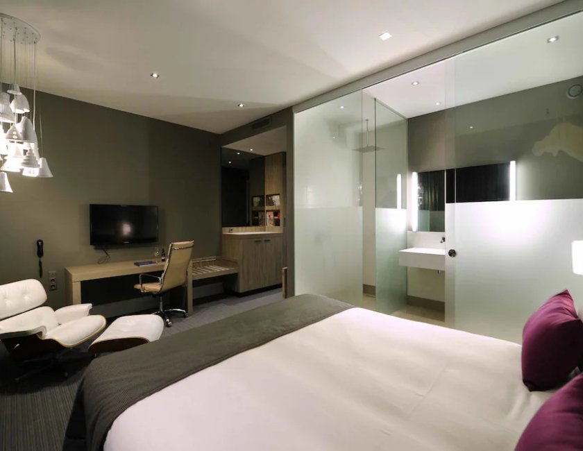 Habitación Ejecutiva del hotel Van Der Valk Brussels Airport. Foto 3
