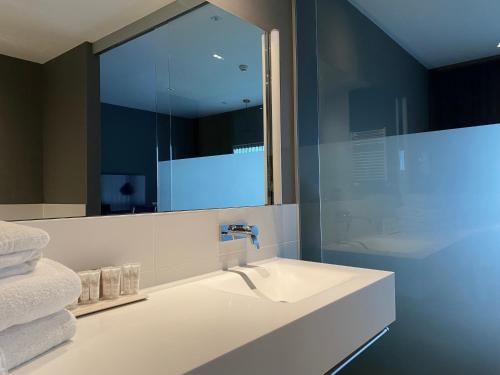 Suite Junior del hotel Van Der Valk Brussels Airport. Foto 1