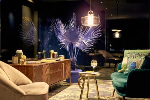 Habitación Superbox del hotel Van Der Valk Brussels Airport. Foto 1
