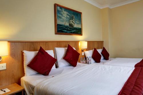 Habitación Doble Estándar con 2 camas dobles del hotel Best Western London Highbury
