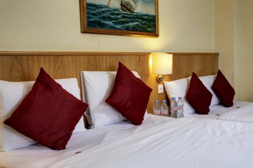Habitación Doble Estándar con 2 camas dobles del hotel Best Western London Highbury. Foto 4