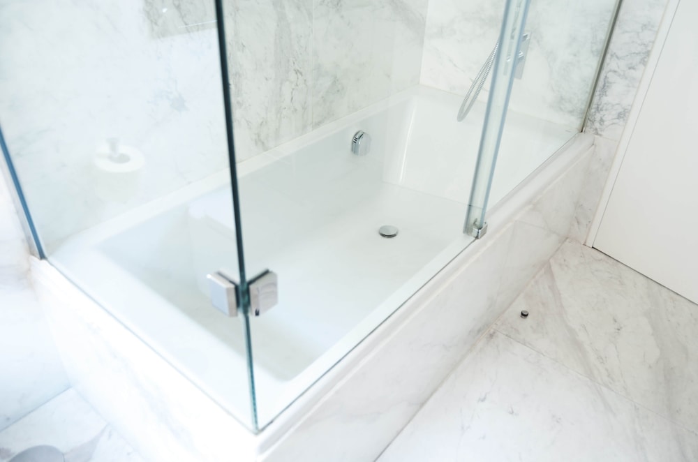 Habitación Doble Estándar (1 ó 2 camas) del hotel Inffinit. Foto 4