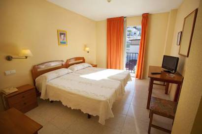 Habitación doble del hotel Olas de Almuñécar. Foto 3