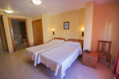 Habitación individual del hotel Olas de Almuñécar. Foto 2