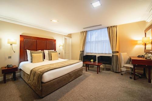 Habitación Doble Clásica del hotel Grange Beauchamp. Foto 8