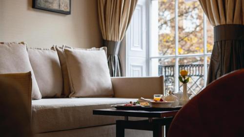 Habitación Cuádruple Confort del hotel Grange Beauchamp. Foto 4