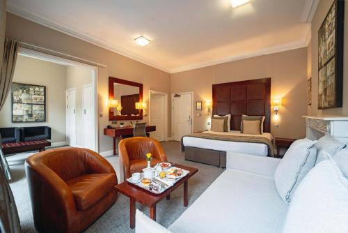 Habitación Cuádruple Confort del hotel Grange Beauchamp. Foto 7