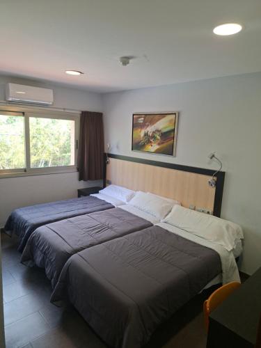 Habitación Triple Confort del hotel 170. Foto 9