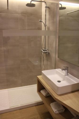 Habitación Doble Superior del hotel Francis. Foto 2