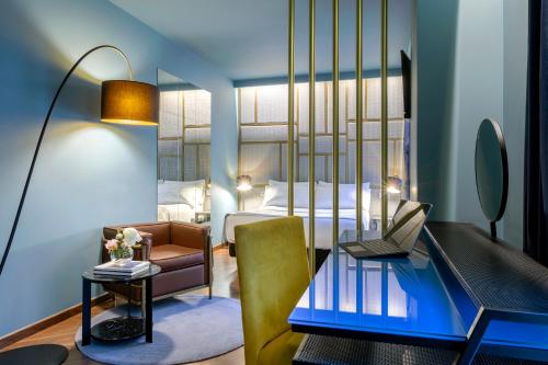 Suite del hotel Pamplona Catedral. Foto 5