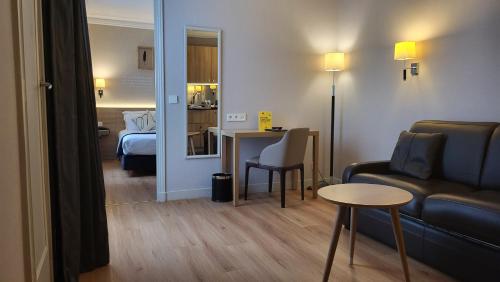 Suite del hotel Magda Champs Elysées. Foto 1