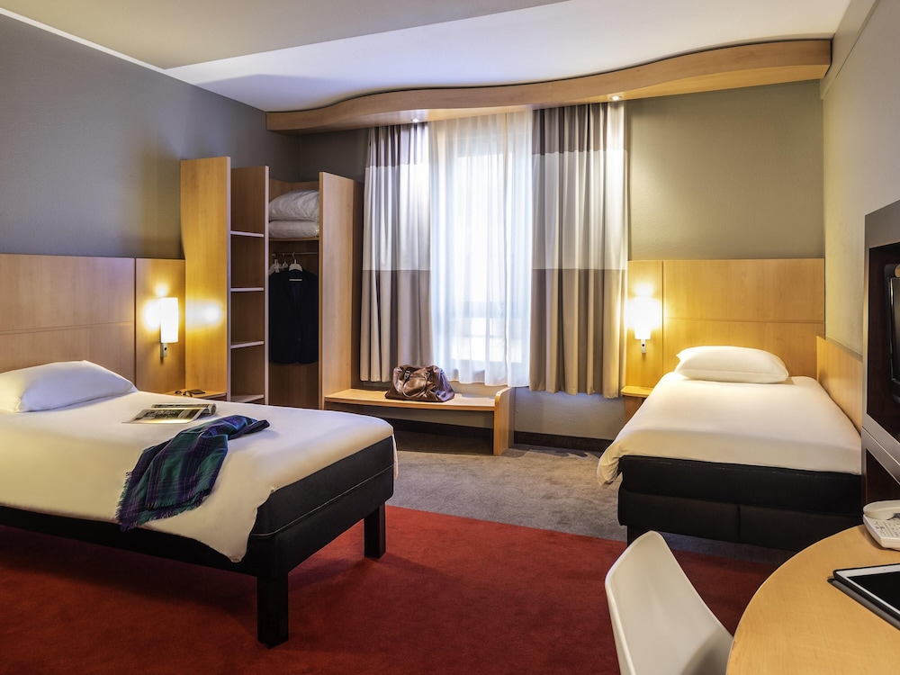 Habitación, 2 camas individuales del hotel Ibis brussels centre gare du midi
