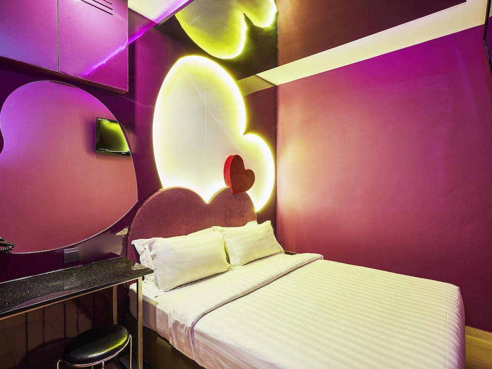 Habitación deluxe temática con 1 cama doble del hotel Ibis Budget Singapore Mount Faber (sg Clean). Foto 4