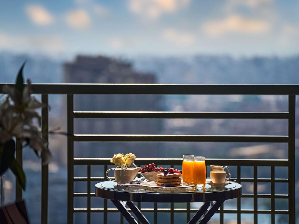 Fairmont Gold Signature del hotel Fairmont Nile City, Cairo. Foto 8