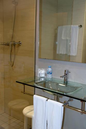 Habitación Doble del hotel Hotel AS Hoteles Torrent. Foto 5