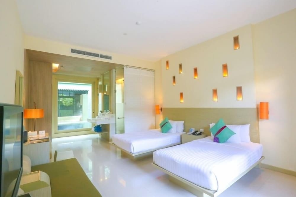 Habitación superior con 2 camas individuales del hotel Mercure Koh Chang Hideaway. Foto 3